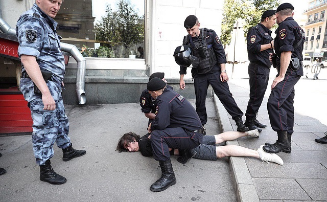 Юрий Дудь громко высказался о протестах в Москве Юрий Дудь громко высказался о протестах в Москве