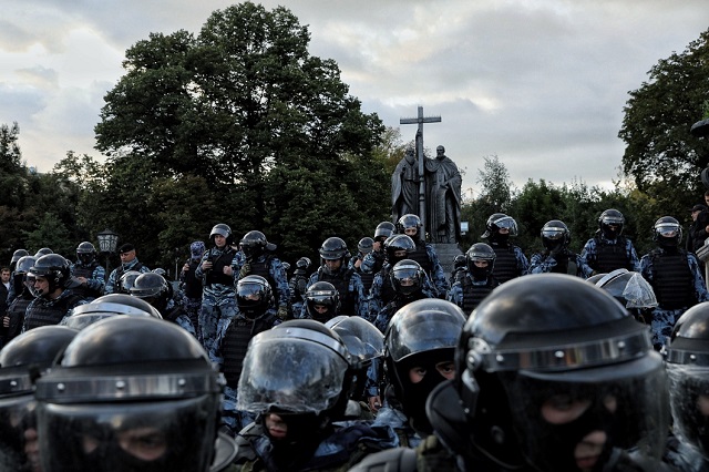 В Москве прошла самая крупная акция протеста с 2011 года В Москве прошла самая крупная акция протеста с 2011 года