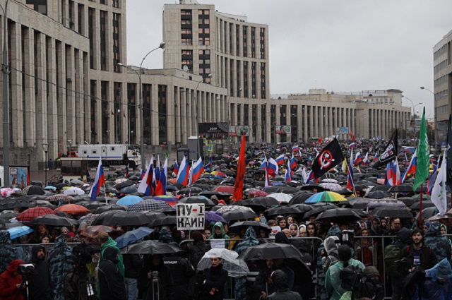 В Москве прошла самая крупная акция протеста с 2011 года В Москве прошла самая крупная акция протеста с 2011 года