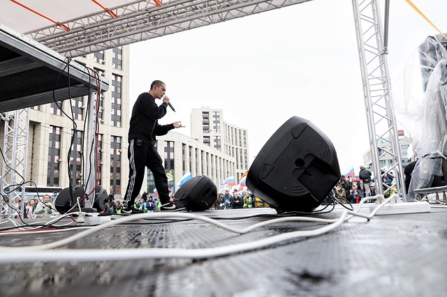В Москве прошла самая крупная акция протеста с 2011 года В Москве прошла самая крупная акция протеста с 2011 года