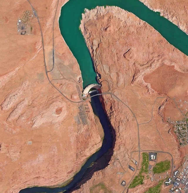 Необычные виды земли с Google Maps Необычные виды земли с Google Maps