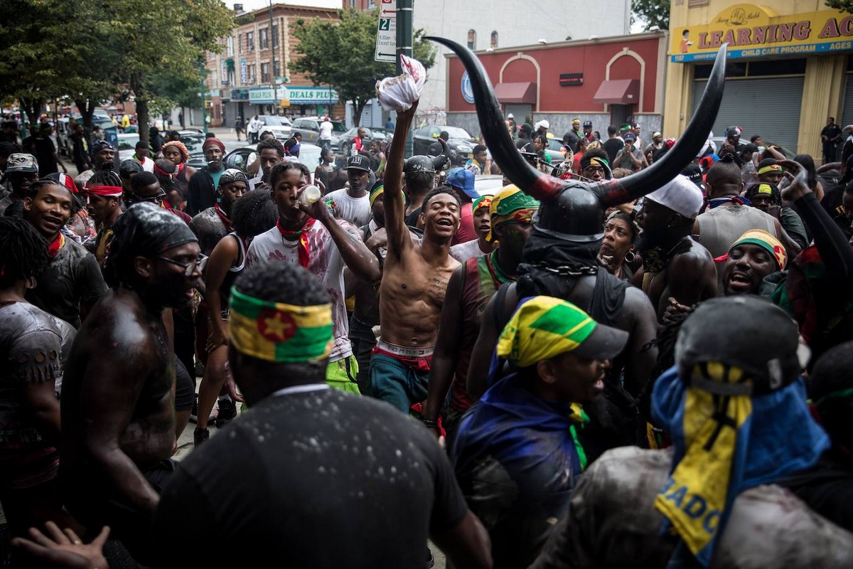 Парад карибской культуры "J’Ouvert 2019" в Нью-Йорке