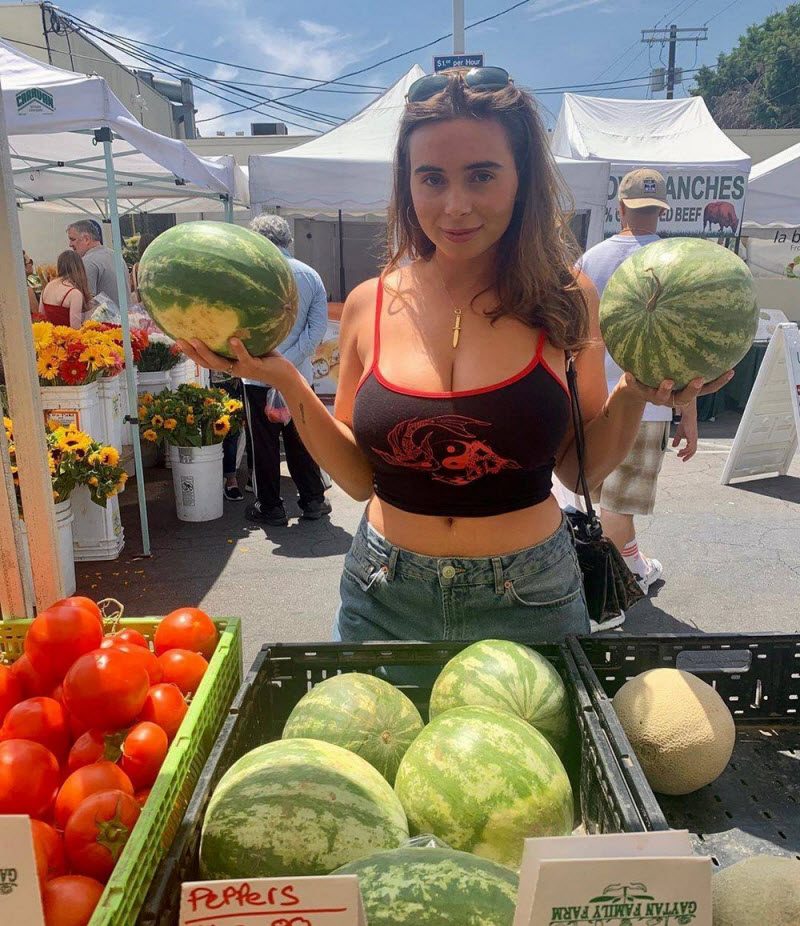 Забавные картинки с девушками