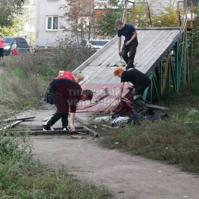 Неожиданная помощь от антисоциальных личностей Неожиданная помощь от антисоциальных личностей