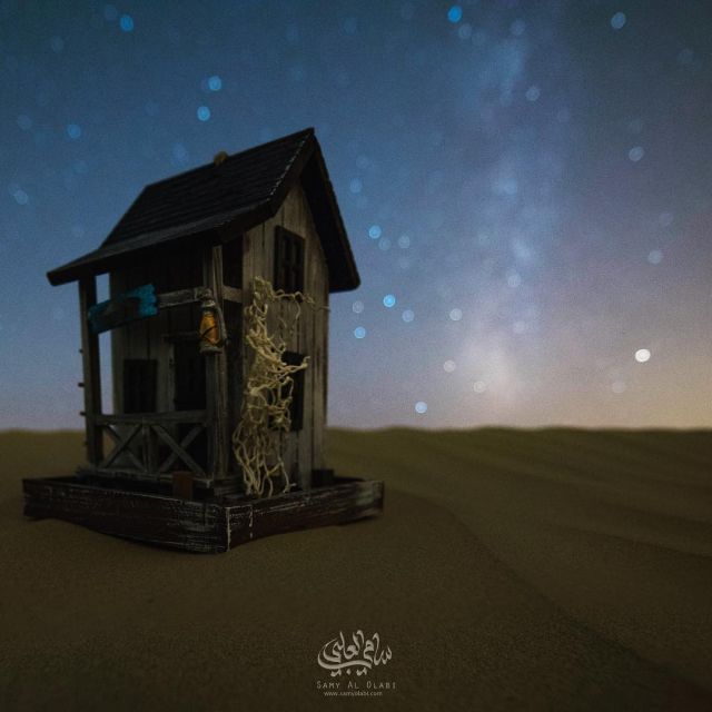Реалистичные и "космические" мини-фотографии от египетского фотографа