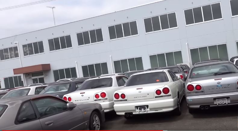 Nissan Skyline по цене нового айфона Nissan Skyline по цене нового айфона