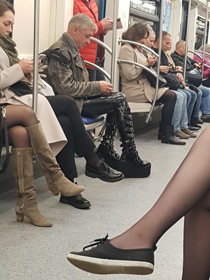 Модники из российского метрополитена