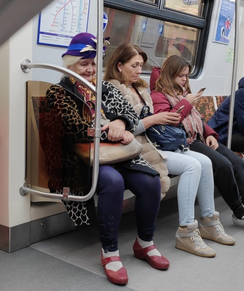 Модники из российского метрополитена