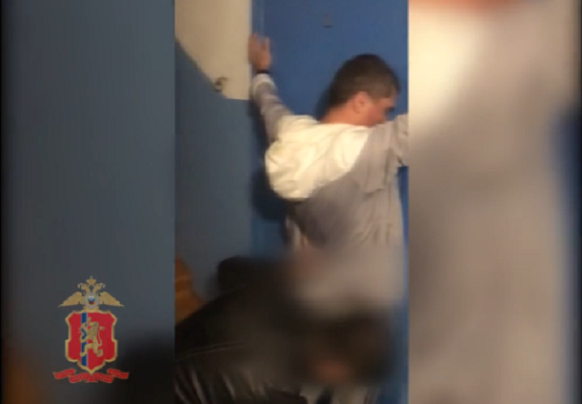 В Красноярске сына судьи и его друга задержали за смертельную драку