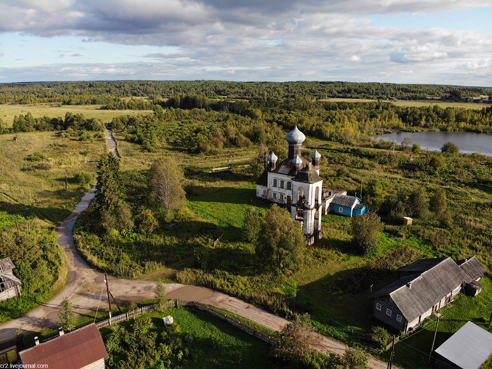 Старинный мост в Архангельской области Старинный мост в Архангельской области