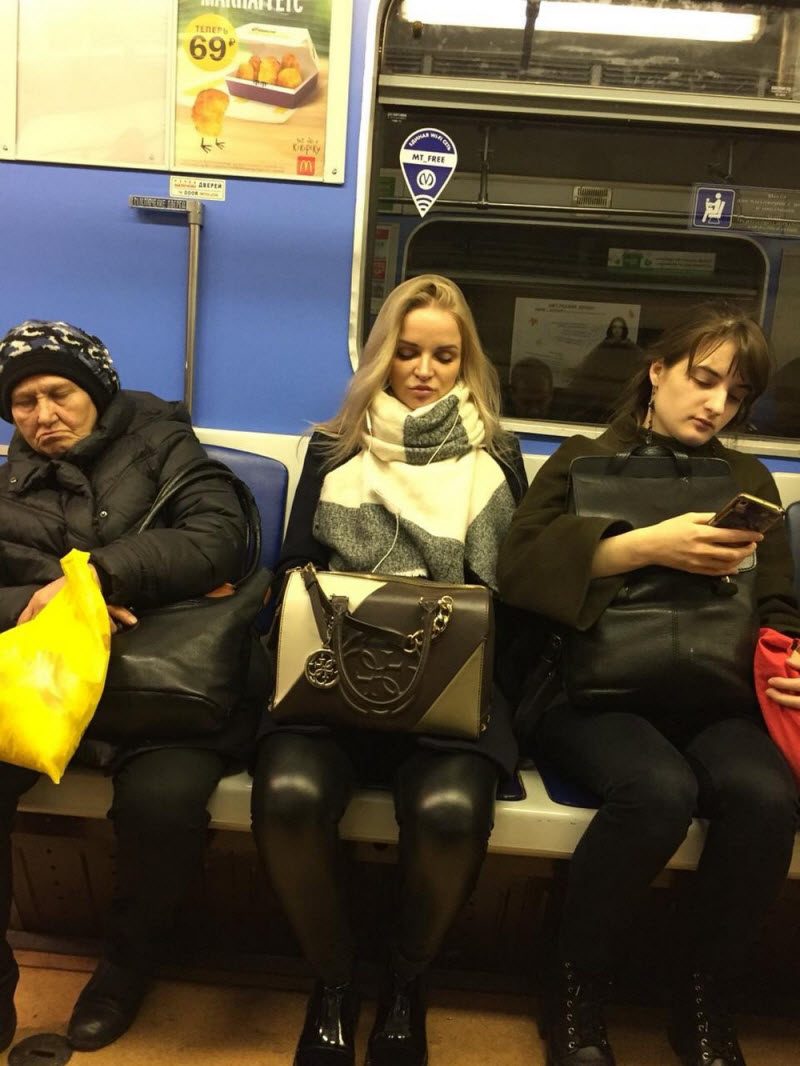 Модники из российского метрополитена