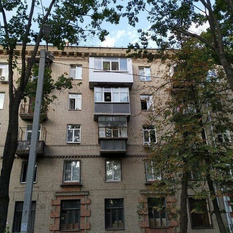 15 сумасшедших балконов, которых не должно было быть