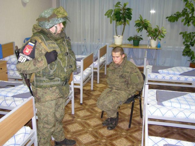 "Комитет солдатских матерей России" заявил, что срочник, который расстрелял сослуживцев, сделал это из-за видеоигр "Комитет солдатских матерей России" заявил, что срочник, который расстрелял сослуживцев, сделал это из-за видеоигр