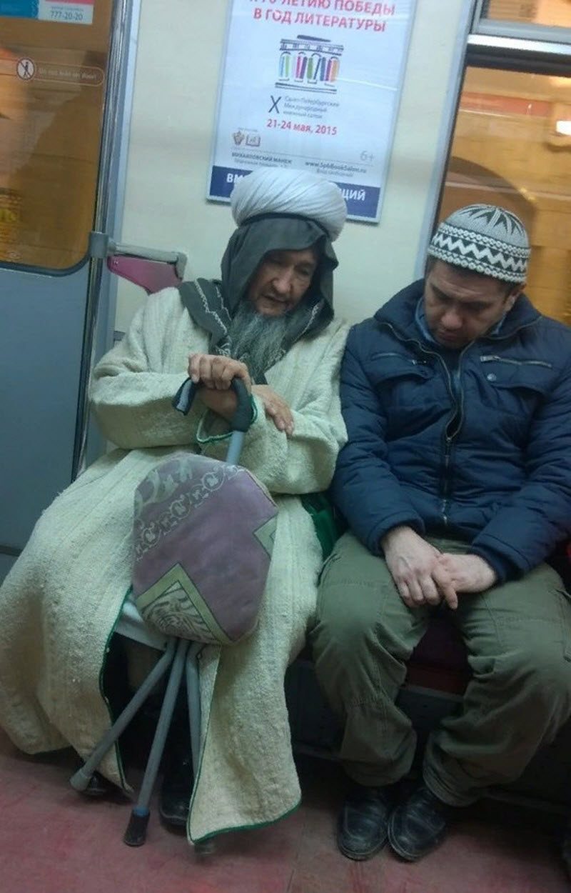 Модники из российского метрополитена