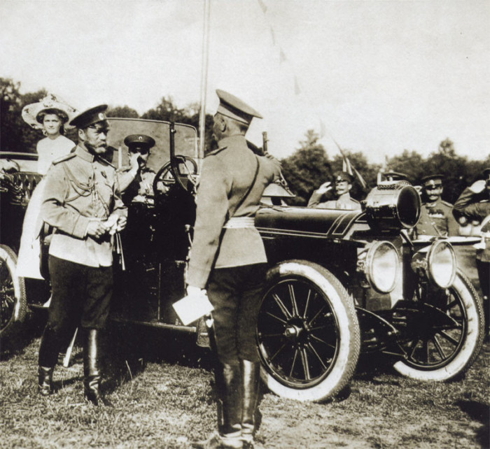 Автопарк императора Николая II Автопарк императора Николая II