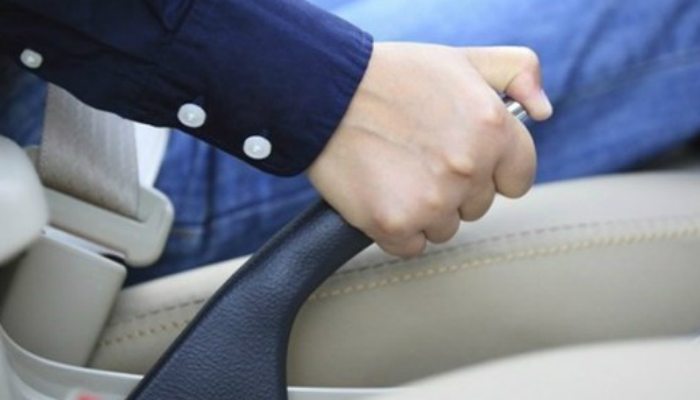 Дурные привычки водителей, которые превращают авто в мусор Дурные привычки водителей, которые превращают авто в мусор