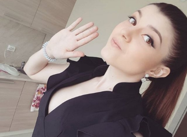 Платформа Twitch забанила известную российскую стримершу Ольгу Саксон Платформа Twitch забанила известную российскую стримершу Ольгу Саксон