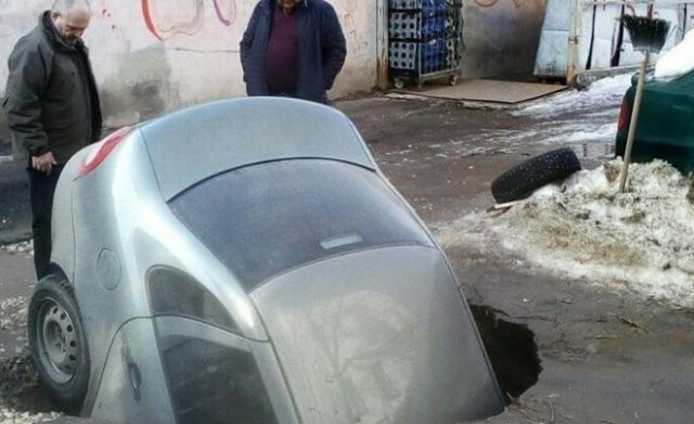 Жители Самары показывают "прелести" своего родного города