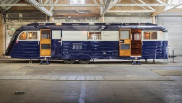Восстановленный трейлер Westcraft Capistrano Calypso 1950 года с потрясающим интерьером