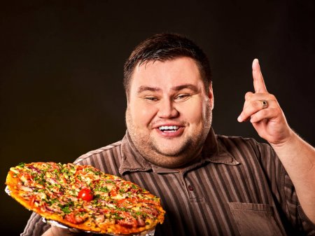 В московской компании ищут курьеров, которые будут есть пиццу вместе с клиентом В московской компании ищут курьеров, которые будут есть пиццу вместе с клиентом