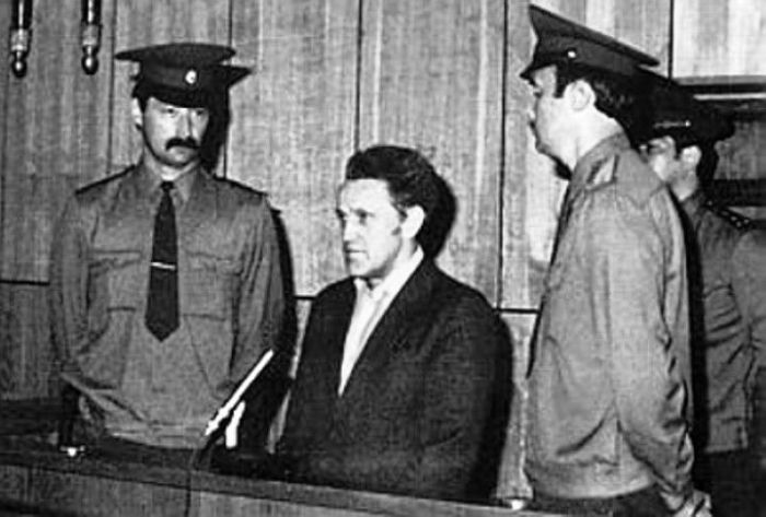 История сотрудника советского НИИ, который стал высокооплачиваемым шпионом История сотрудника советского НИИ, который стал высокооплачиваемым шпионом