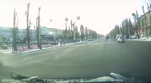 Удачно выехал с парковки