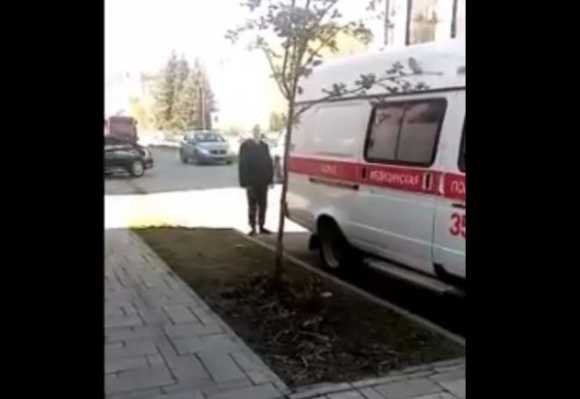 "Застрял" в пробке