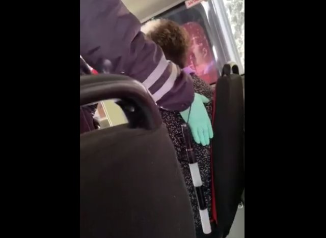 Вытолкали женщину без маски из маршрутки...