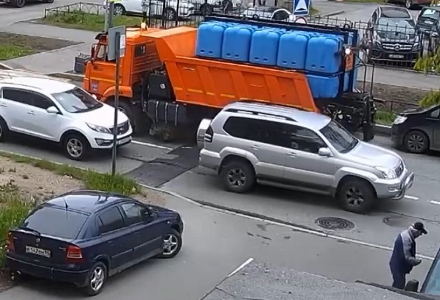 В Санкт-Петербурге произошел самый странный дорожный конфликт