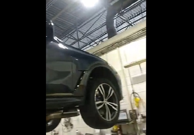 Вот вам и BMW X7