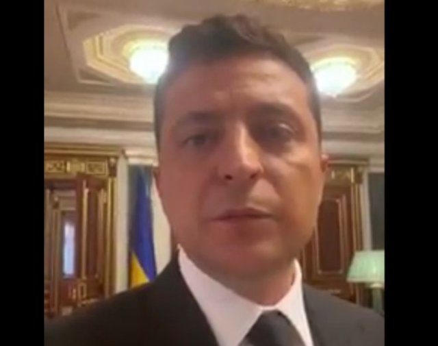 Владимир Зеленский: "Смотрите фильм "Земляне"