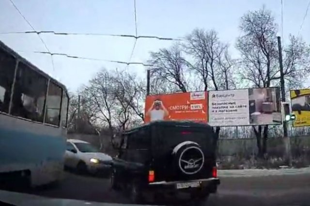 Когда решил проехать на красный сигнал светофора и даже не убедился в безопасности маневра