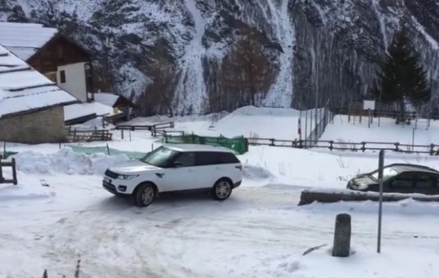 Когда купил внедорожник, но забыл про зимнюю резину