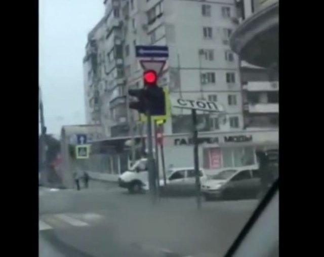 "Интересно, кому он по машине прилетит?": Сглазила