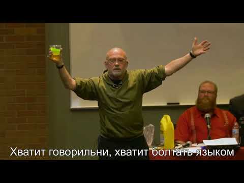 Атеист раскатывает верующих христиан