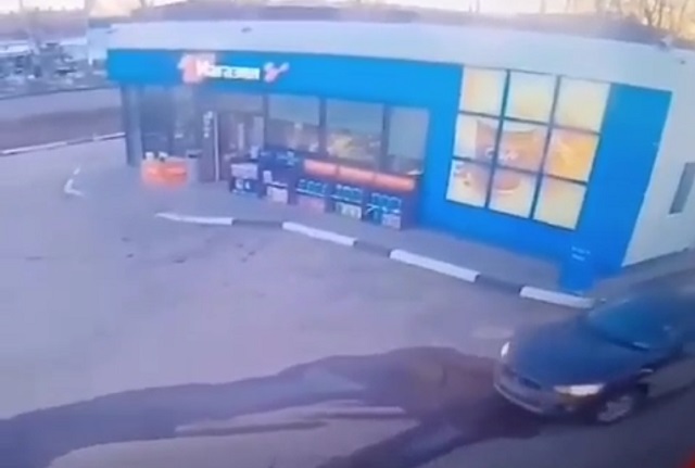 Заеду в магазин и обратно