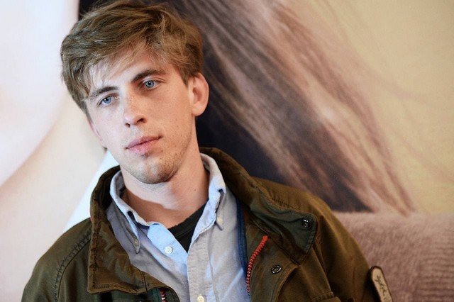 СМИ: актер Александр Паль вместе с друзьями избил хоккеиста Кевина Антипова в центре Москвы