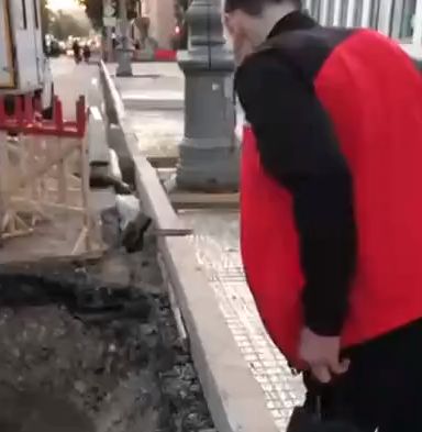 Он наверняка счастливчик по жизни