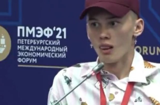Настоящий "эксперт": Даня Милохин на ПМЭФ 2021 рассуждает о творческом следе в истории