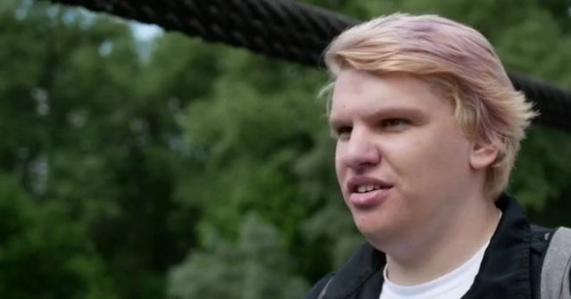 Может ли политическая партия "Единая Россия" присваивать чужие заслуги?