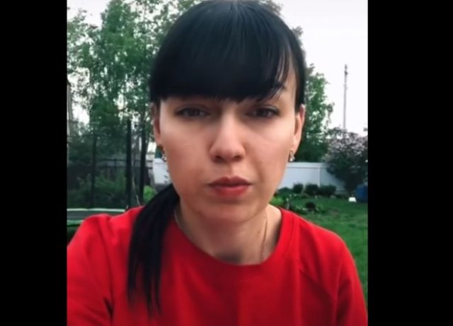 Размышления о том, что должна выкладывать 30-летняя девушка в социальные сети
