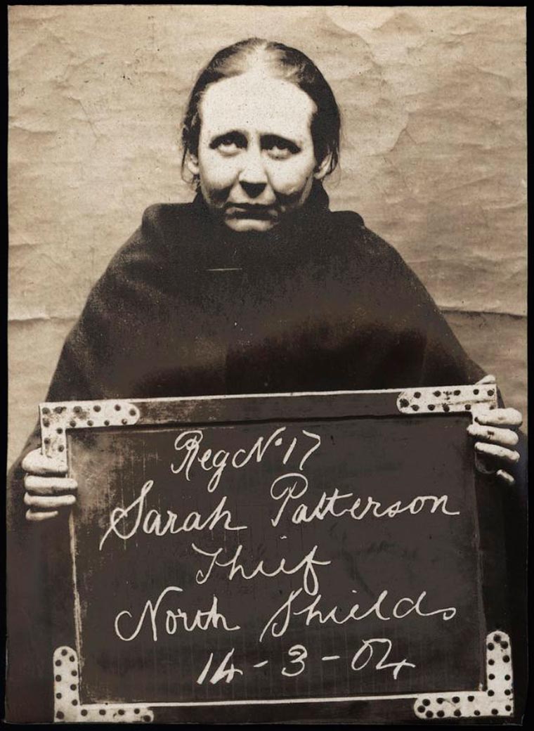 Фотография: Их разыскивала полиция: впечатляющие фото британских преступниц прошлого №3 - BigPicture.ru