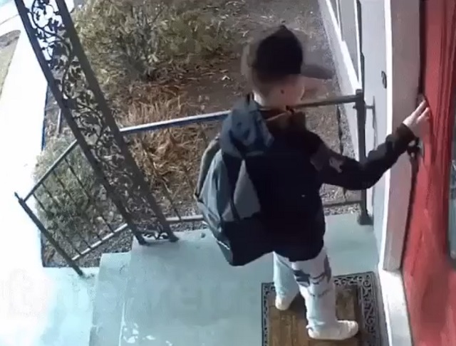 Этот парень вырастет настоящим ниндзя