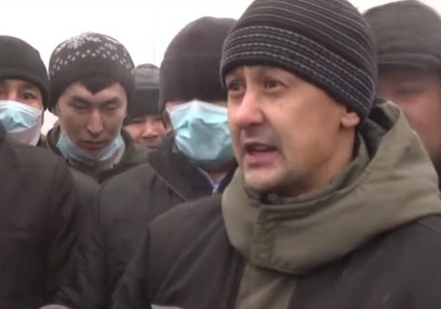 Казахи рассказали, за что они борются на митингах