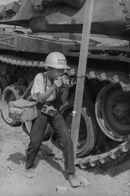 Фотография: История самого молодого фотожурналиста Вьетнама — 12-летнего Ло Мань Хунга №4 - 24warez.com