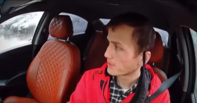 Скандал с нервной девушкой в такси