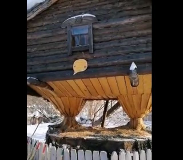 Избушка на курьих ножках