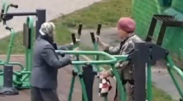 Бабушки, которые нашли чем заняться в свободное время