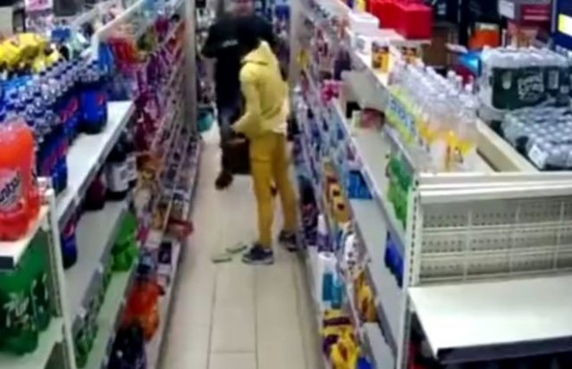 Эпичное изгнание воришки