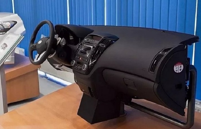 Почему переднюю панель автомобиля называют «торпедой»